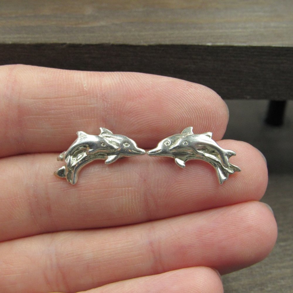 Sterling Silver Dolphin Family Stud Earrings Vintage - Picture 2 of 7